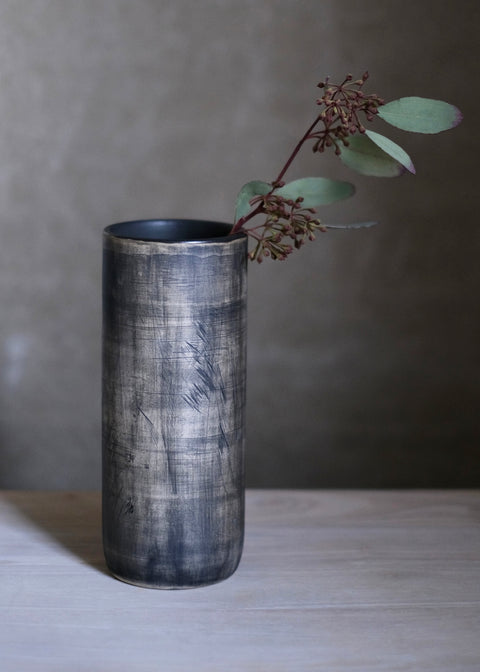 cylinder vase